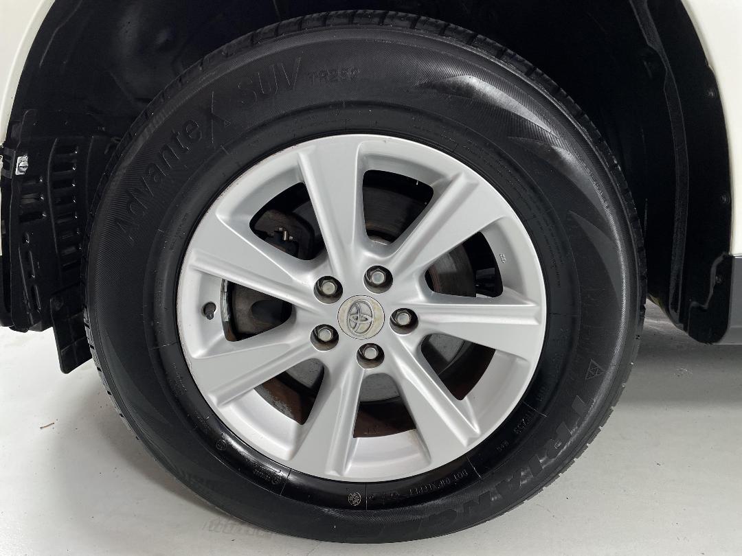 Photo '10' of Toyota Highlander Photo '10' of Toyota Highlander