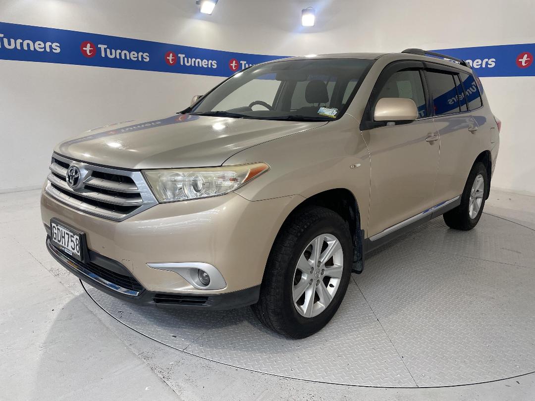 Photo '4' of Toyota Highlander Photo '4' of Toyota Highlander