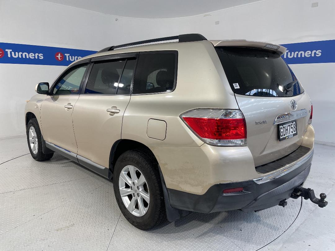Photo '5' of Toyota Highlander Photo '5' of Toyota Highlander