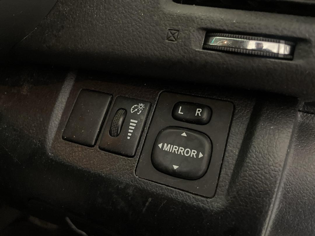 Photo '24' of Toyota Highlander Photo '24' of Toyota Highlander