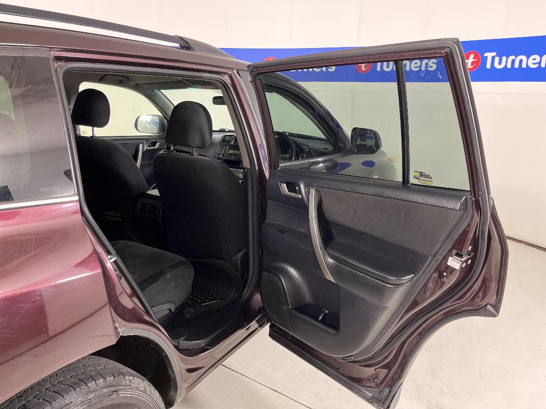 Photo '19' of Toyota Highlander