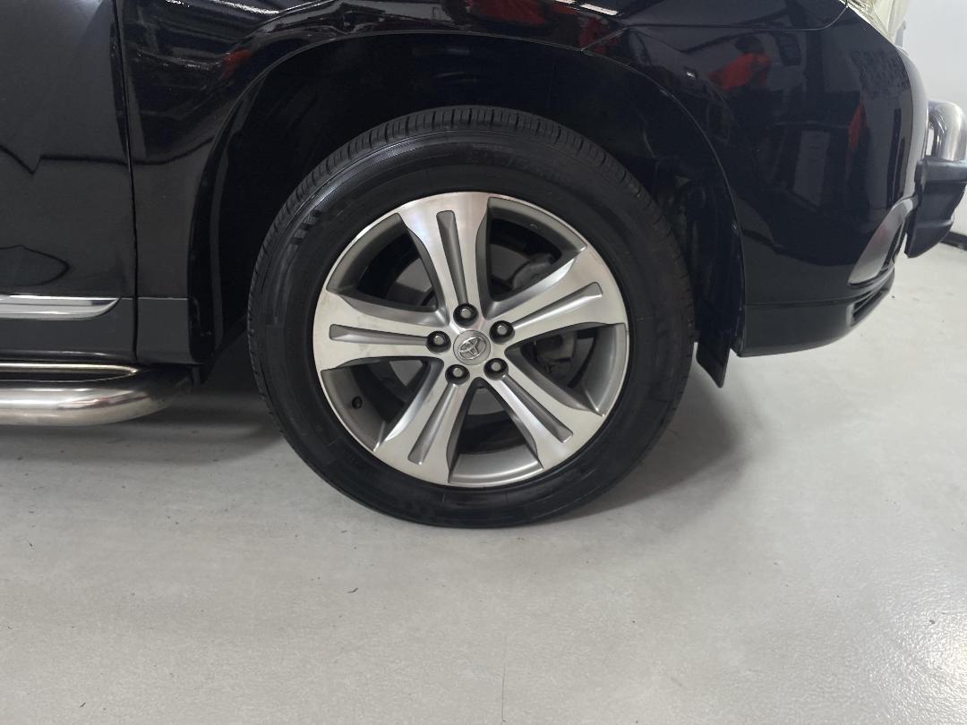 Photo '9' of Toyota Highlander