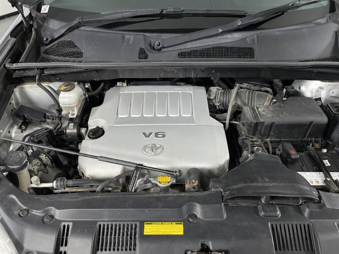 Photo '13' of Toyota Highlander