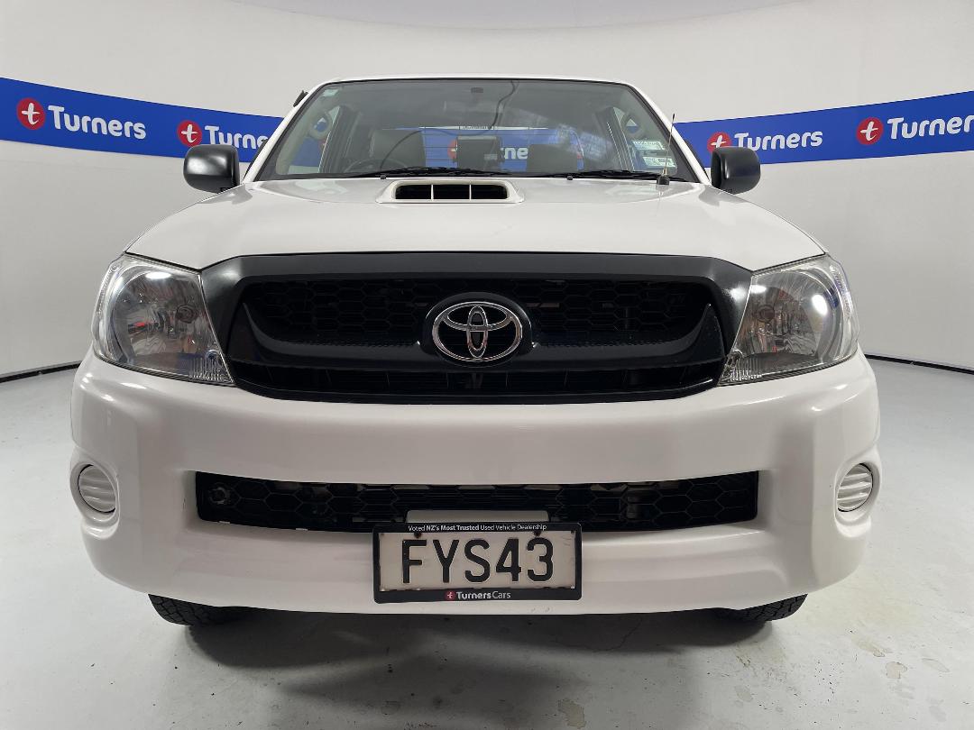 Photo '2' of Toyota Hilux
