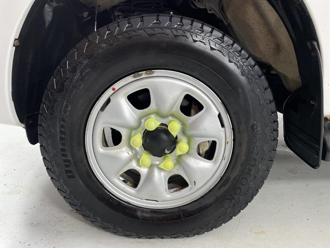 Photo '10' of Toyota Hilux