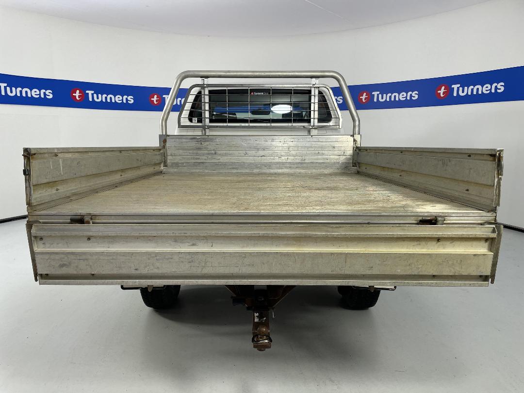 Photo '14' of Toyota Hilux