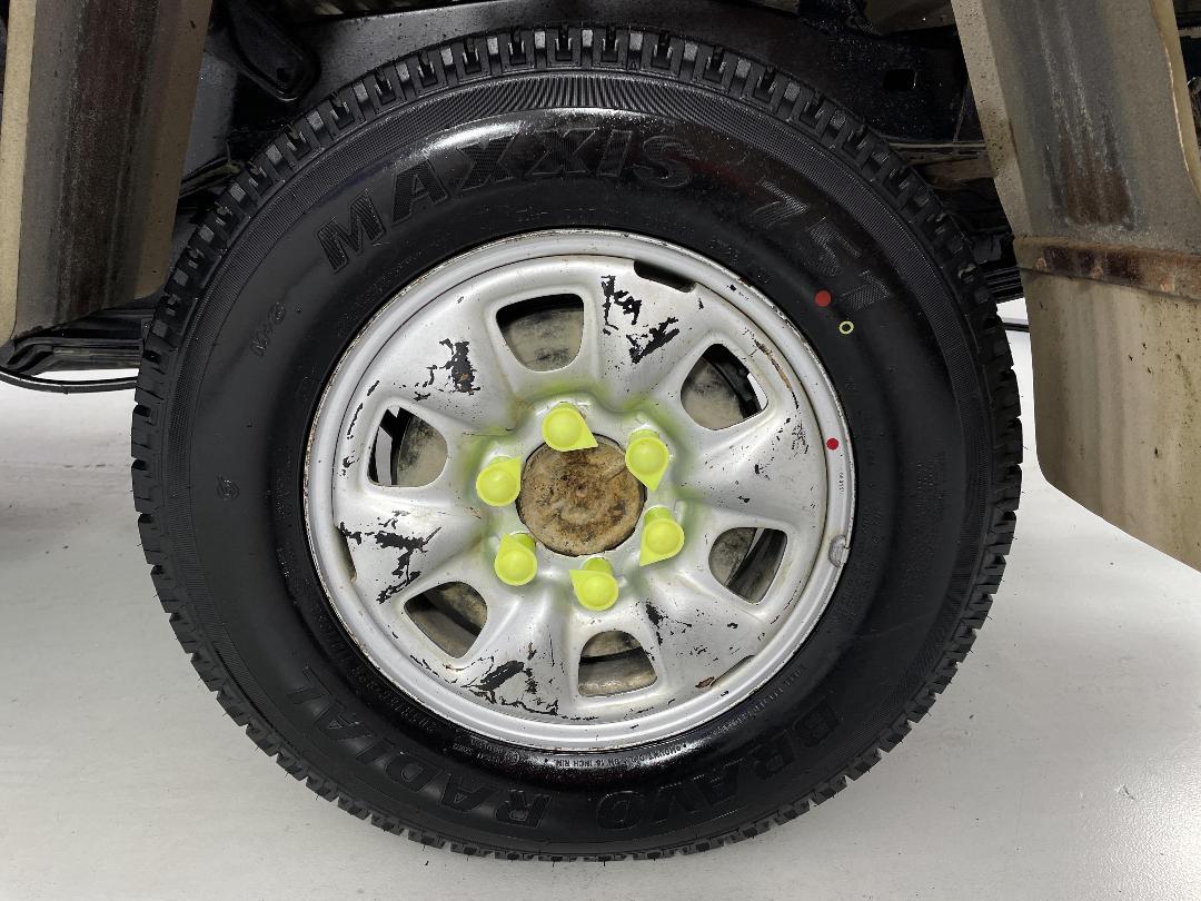 Photo '11' of Toyota Hilux