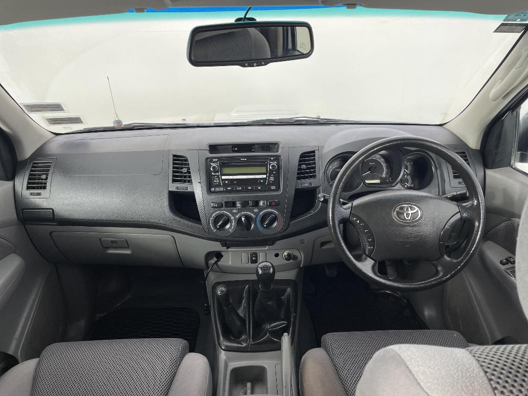 Photo '17' of Toyota Hilux