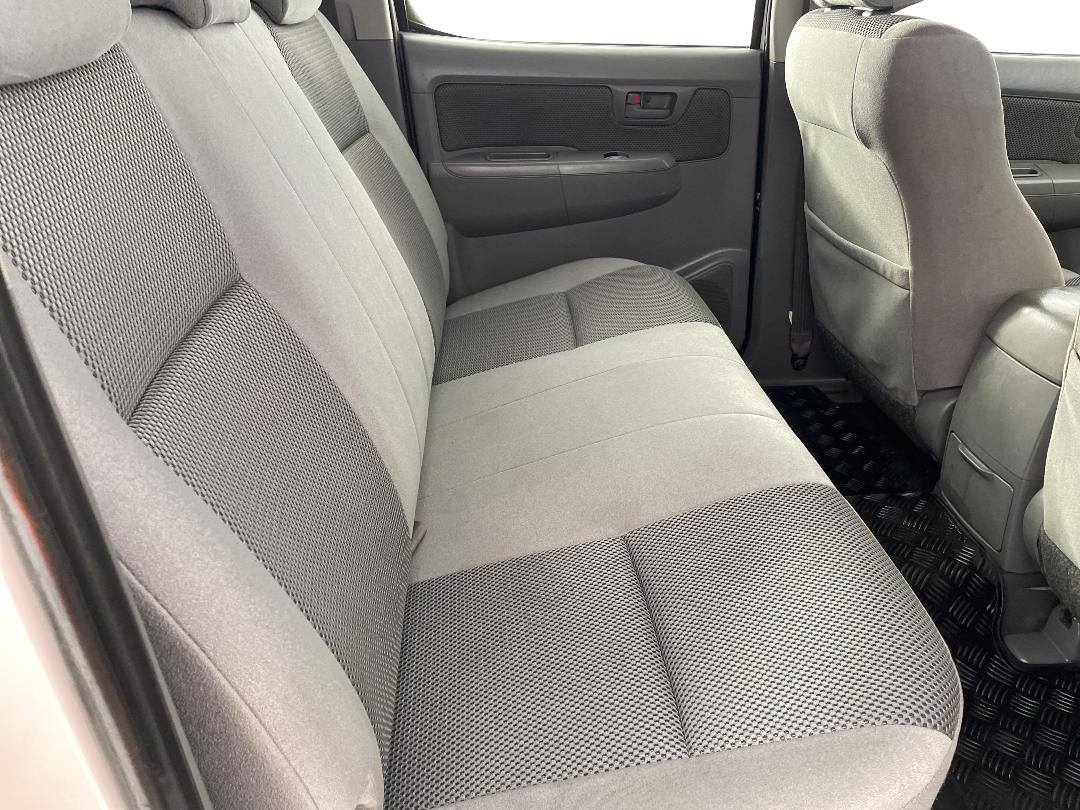 Photo '20' of Toyota Hilux