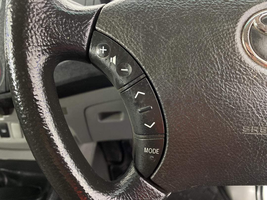 Photo '23' of Toyota Hilux