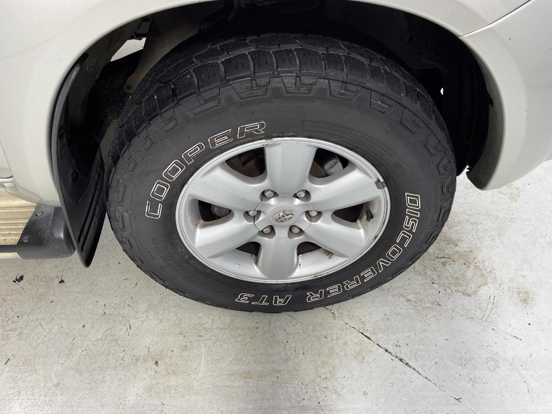 Photo '9' of Toyota Hilux