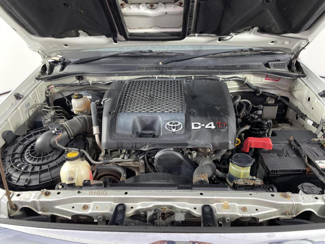 Photo '13' of Toyota Hilux