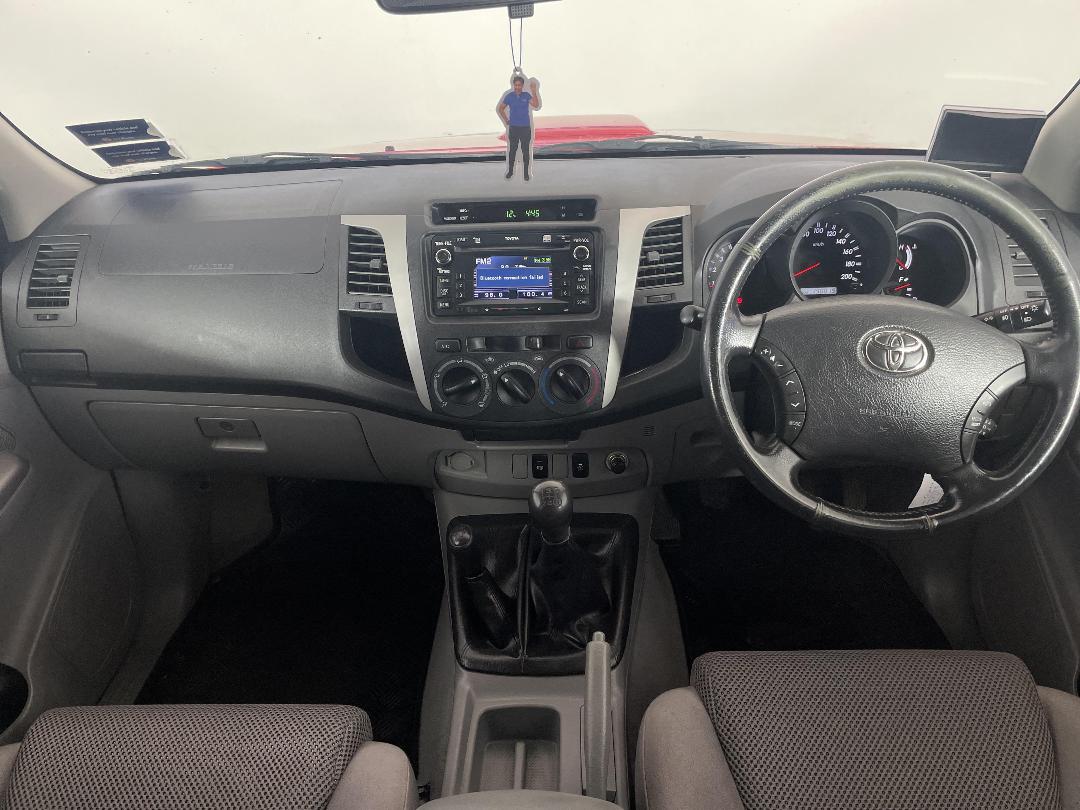 Photo '17' of Toyota Hilux