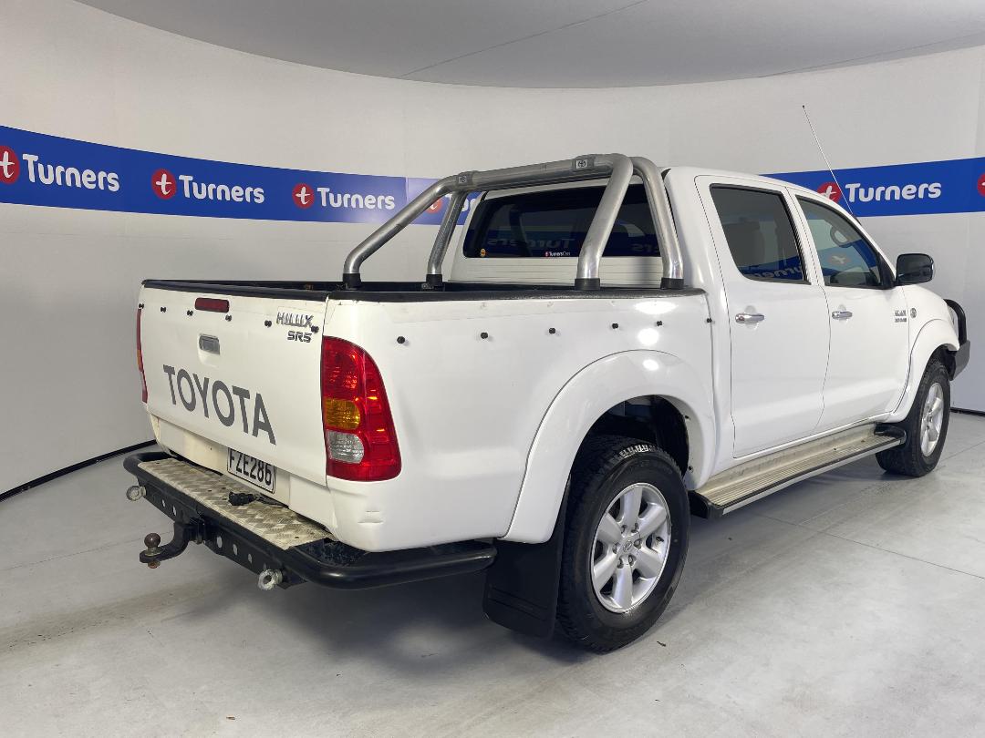 Photo '7' of Toyota Hilux