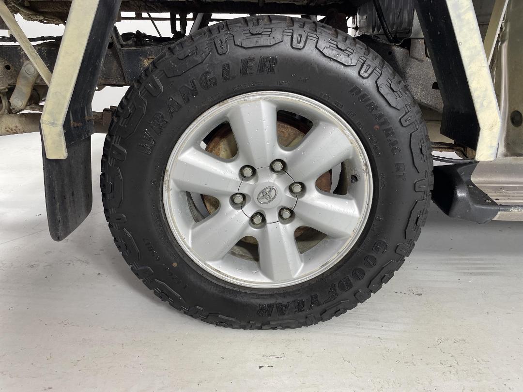 Photo '12' of Toyota Hilux Photo '12' of Toyota Hilux