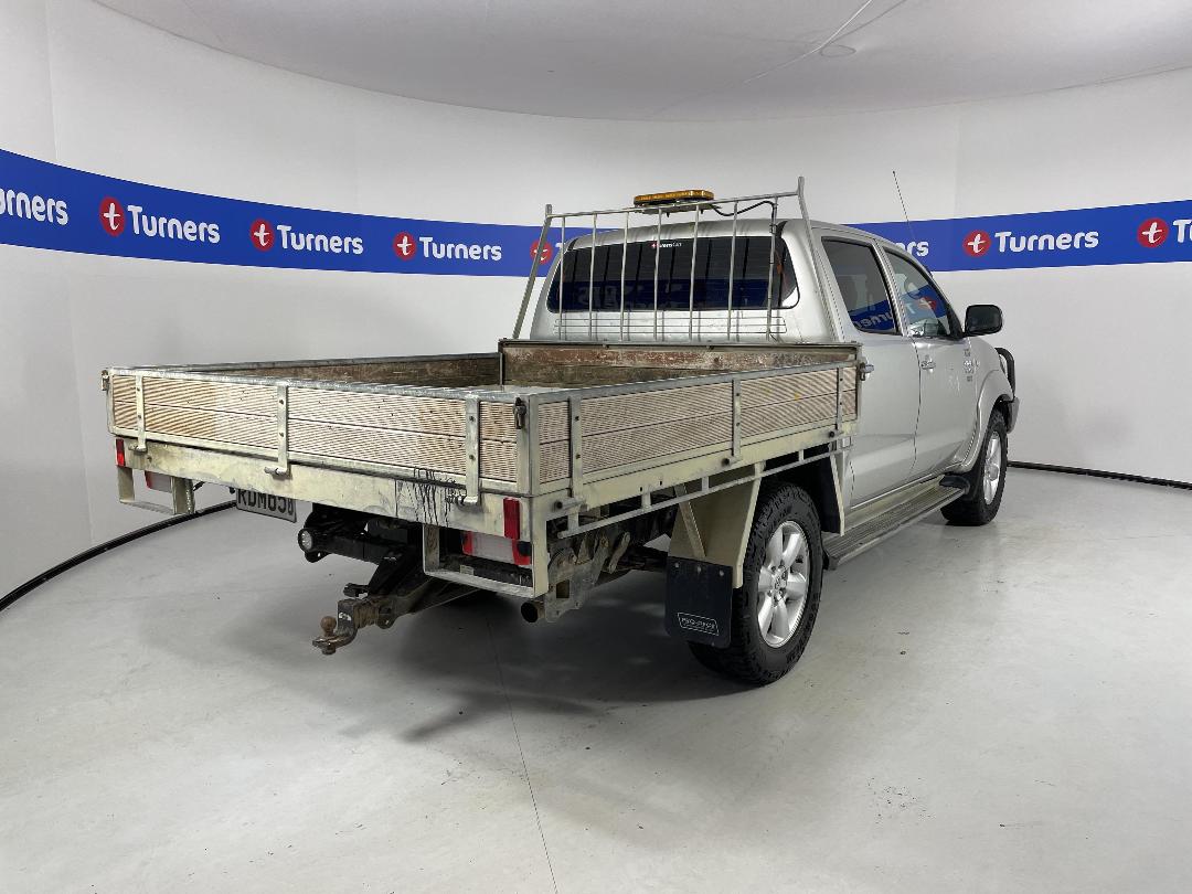 Photo '7' of Toyota Hilux Photo '7' of Toyota Hilux