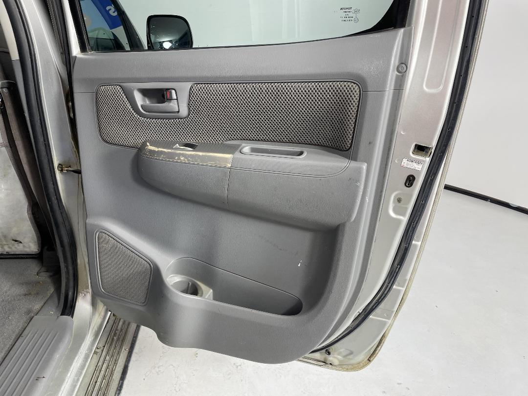 Photo '19' of Toyota Hilux Photo '19' of Toyota Hilux