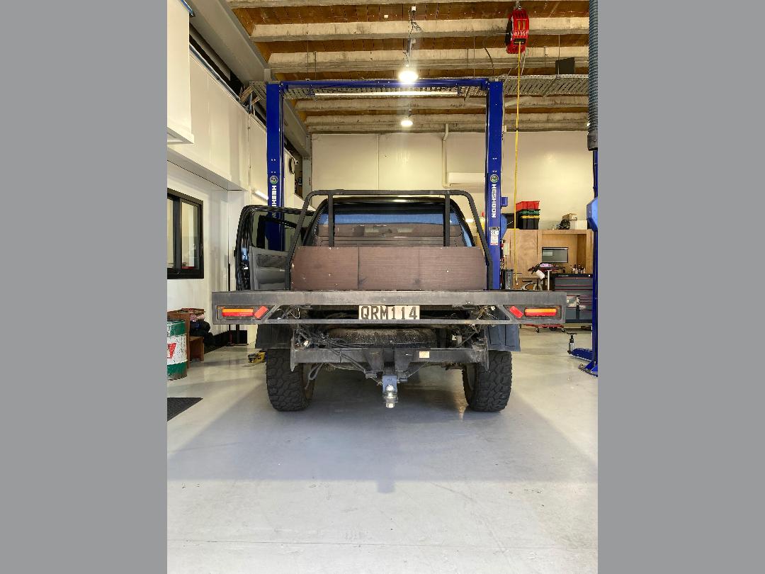 Photo '3' of Toyota Hilux TD SR5 DC