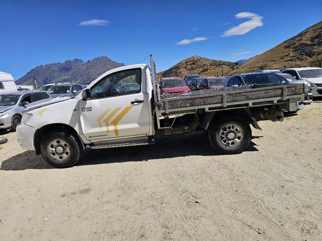 Photo '3' of Toyota Hilux TD SC