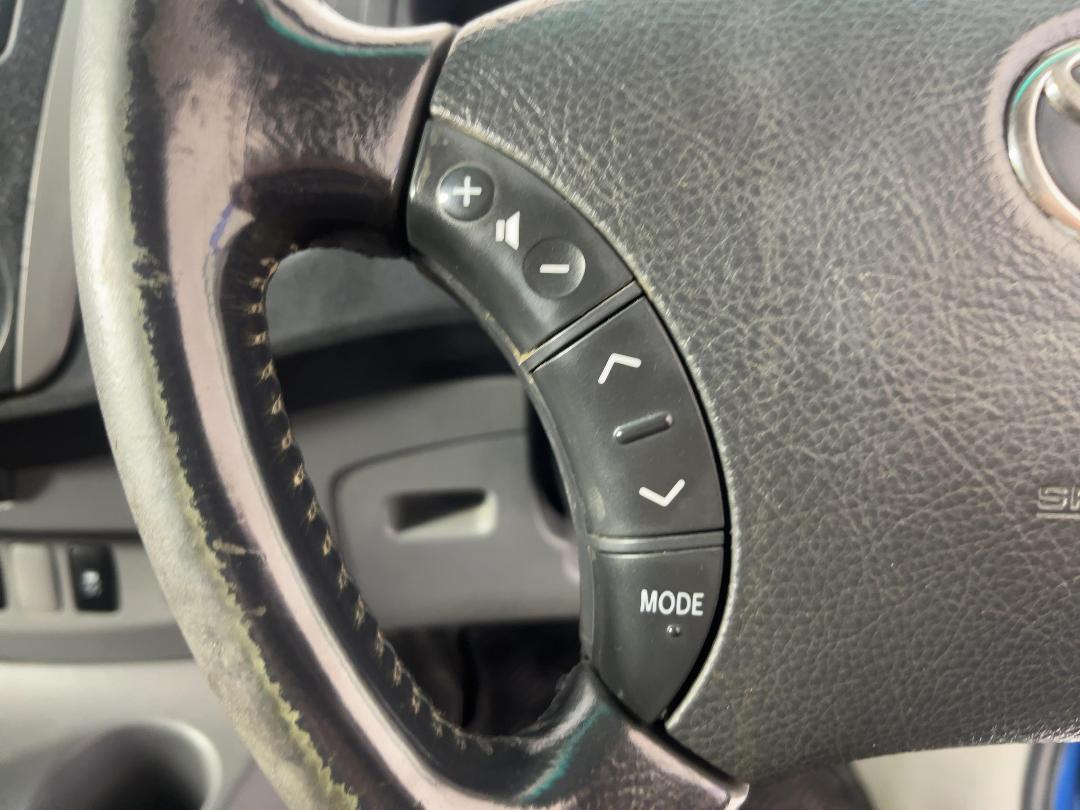 Photo '24' of Toyota Hilux