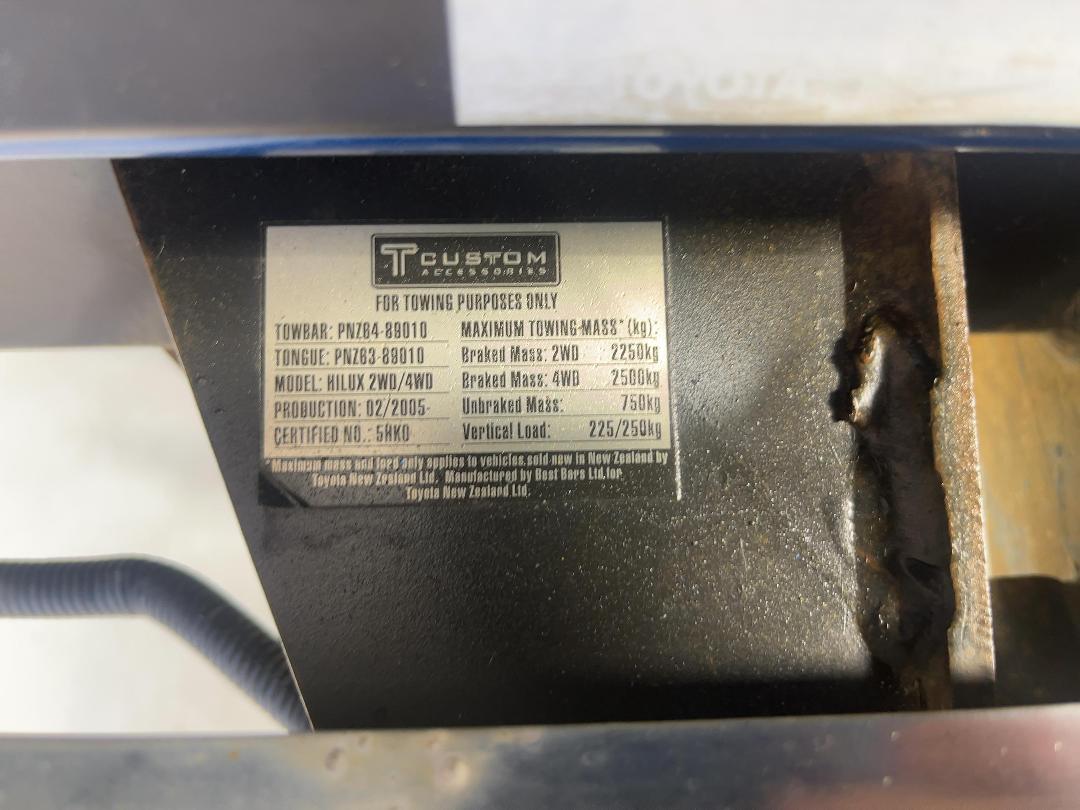 Photo '27' of Toyota Hilux