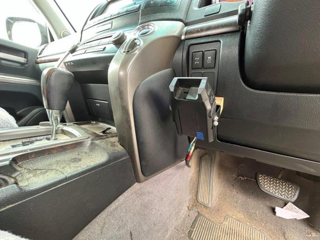 Photo '14' of Toyota Landcruiser TD VX WGN5