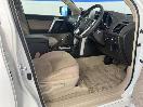 Thumbnail '16' of Toyota Landcruiser Prado