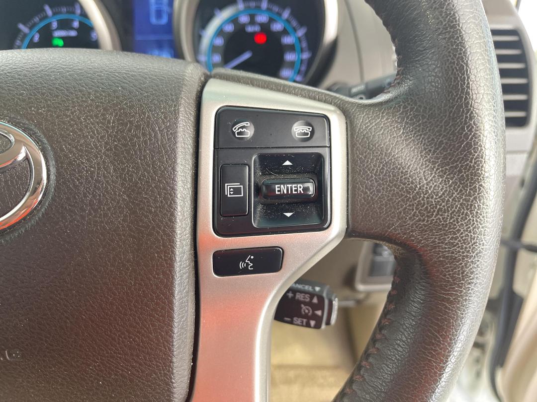 Photo '28' of Toyota Landcruiser Prado Photo '28' of Toyota Landcruiser Prado