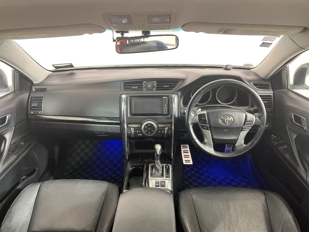 Photo '17' of Toyota Markx