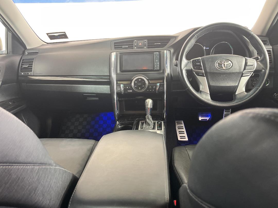 Photo '18' of Toyota Markx