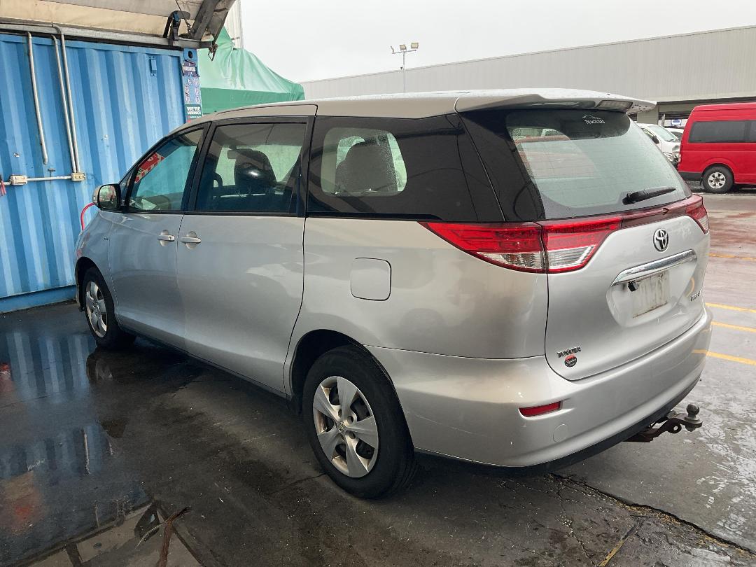 Photo '12' of Toyota Previa