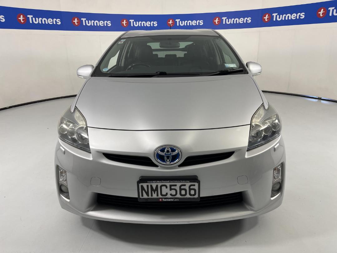 Photo '2' of Toyota Prius Photo '2' of Toyota Prius