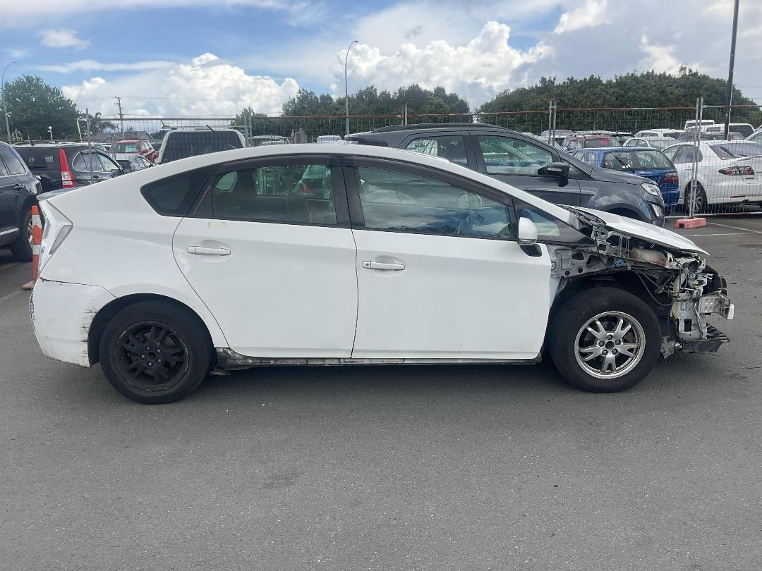 Photo '6' of Toyota Prius Hybrid