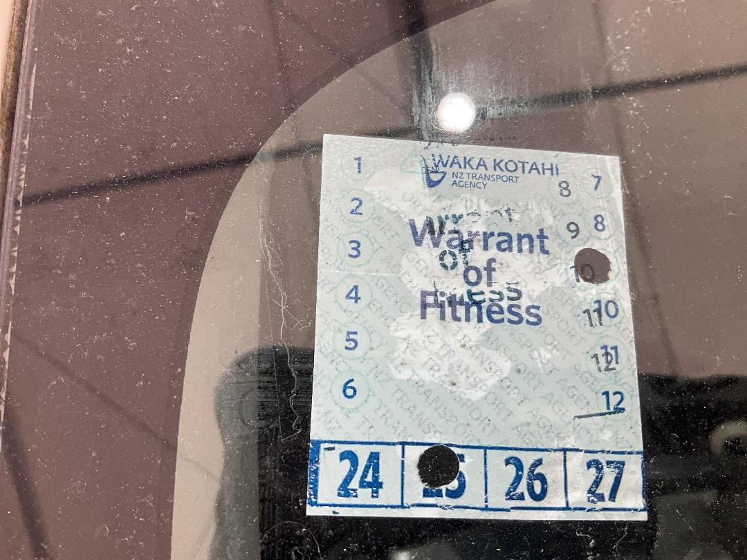 Photo '28' of Toyota Prius Photo '28' of Toyota Prius