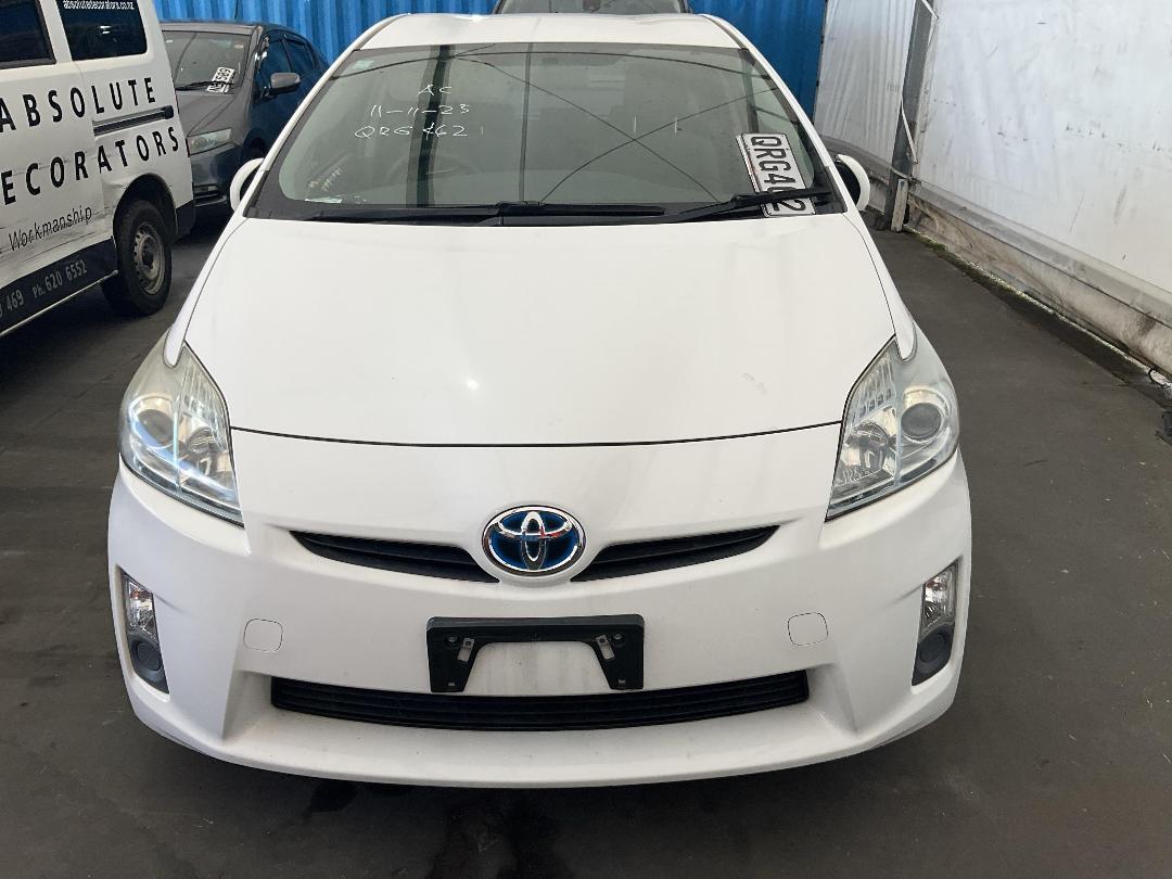 Photo '2' of Toyota Prius Hybrid Photo '2' of Toyota Prius Hybrid