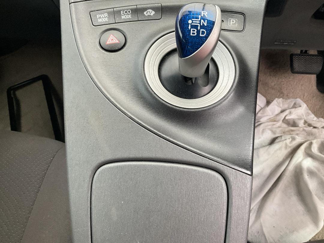 Photo '8' of Toyota Prius Hybrid Photo '8' of Toyota Prius Hybrid