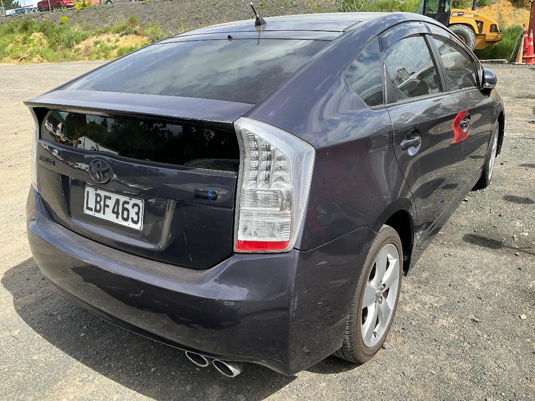 Photo '2' of Toyota Prius Hybrid Photo '2' of Toyota Prius Hybrid