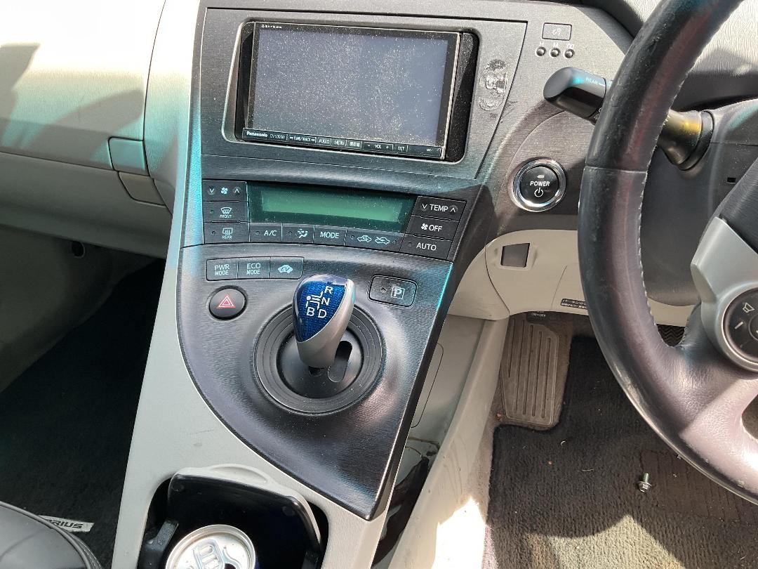 Photo '12' of Toyota Prius Hybrid Photo '12' of Toyota Prius Hybrid