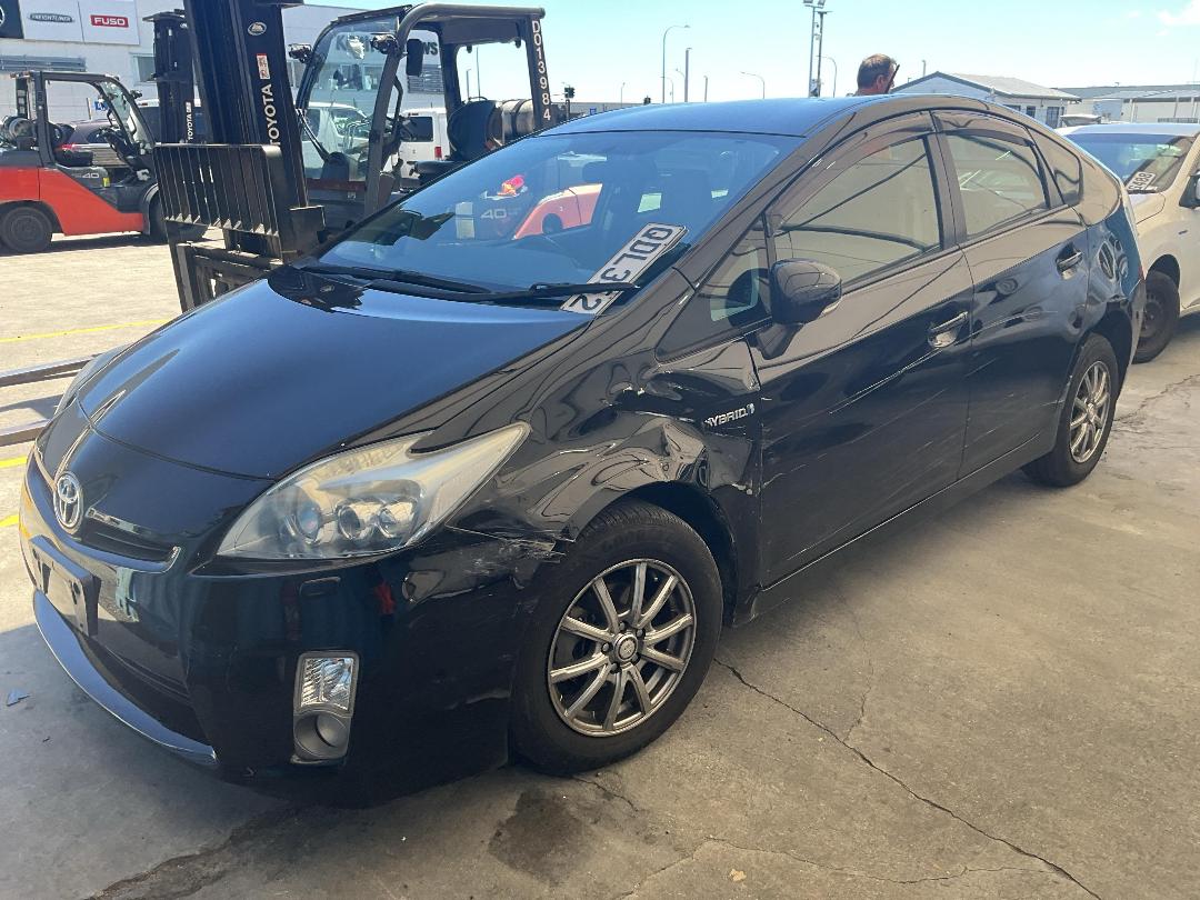 Photo '3' of Toyota Prius Photo '3' of Toyota Prius