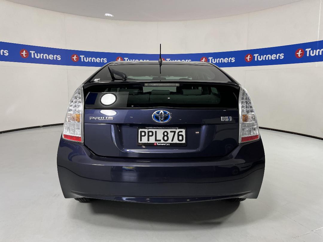 Photo '6' of Toyota Prius Photo '6' of Toyota Prius