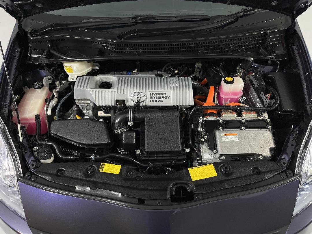 Photo '13' of Toyota Prius Photo '13' of Toyota Prius