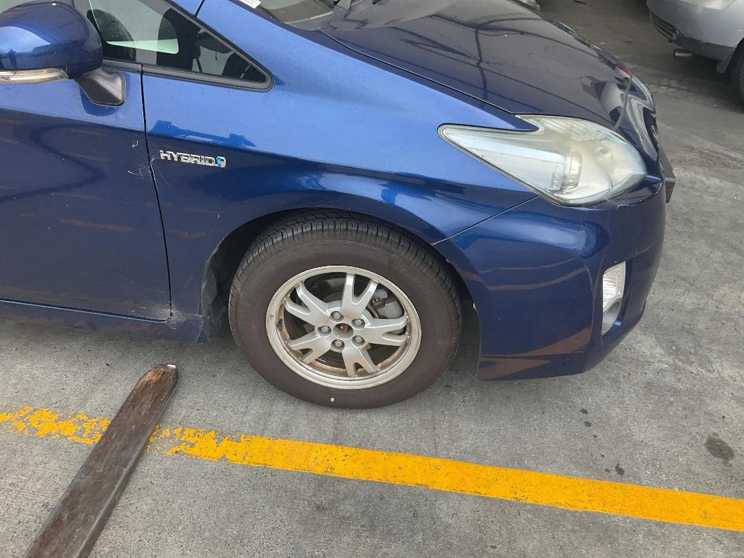 Photo '2' of Toyota Prius Photo '2' of Toyota Prius