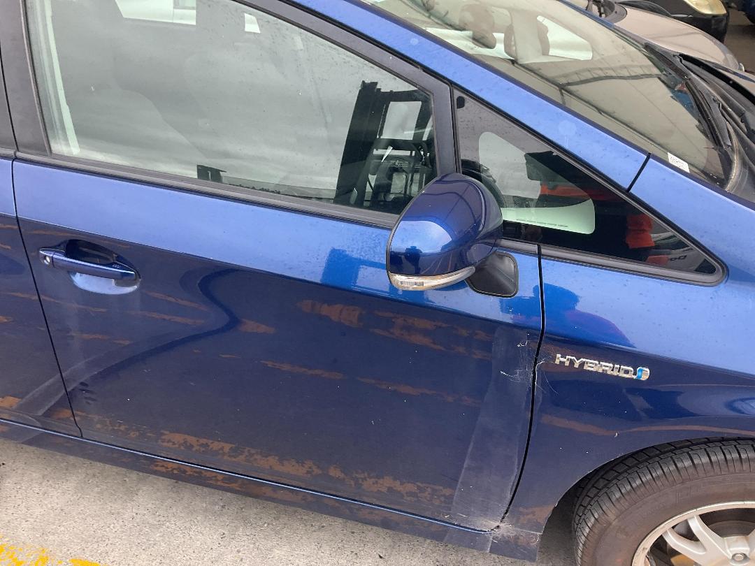 Photo '3' of Toyota Prius Photo '3' of Toyota Prius