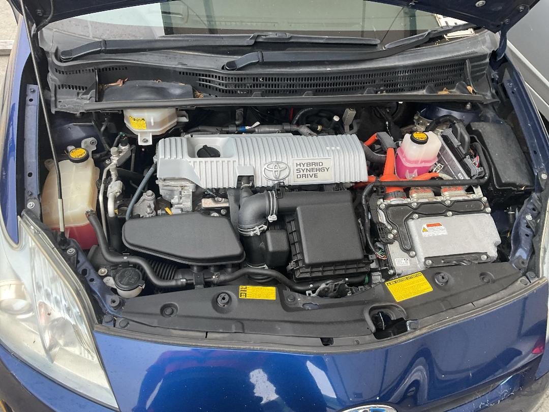 Photo '16' of Toyota Prius Photo '16' of Toyota Prius