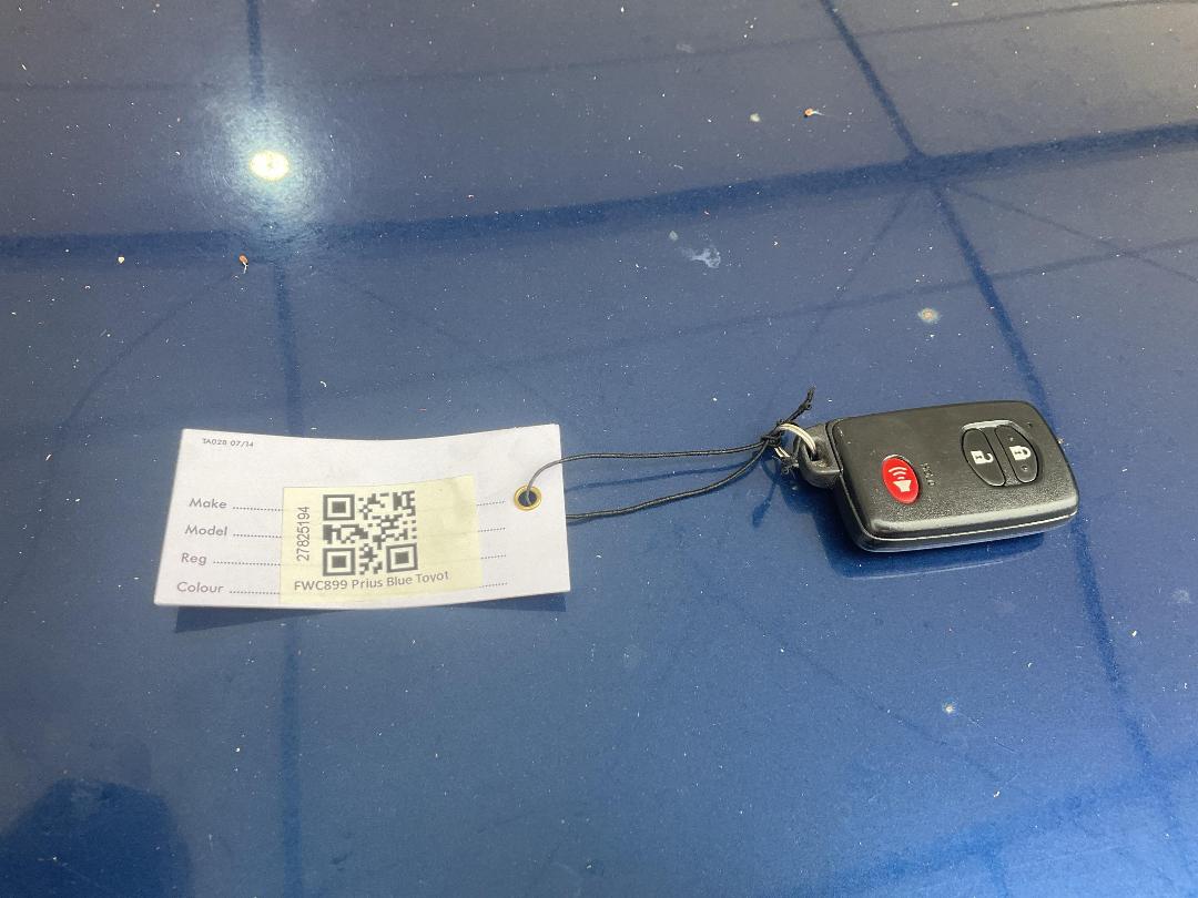 Photo '19' of Toyota Prius Photo '19' of Toyota Prius