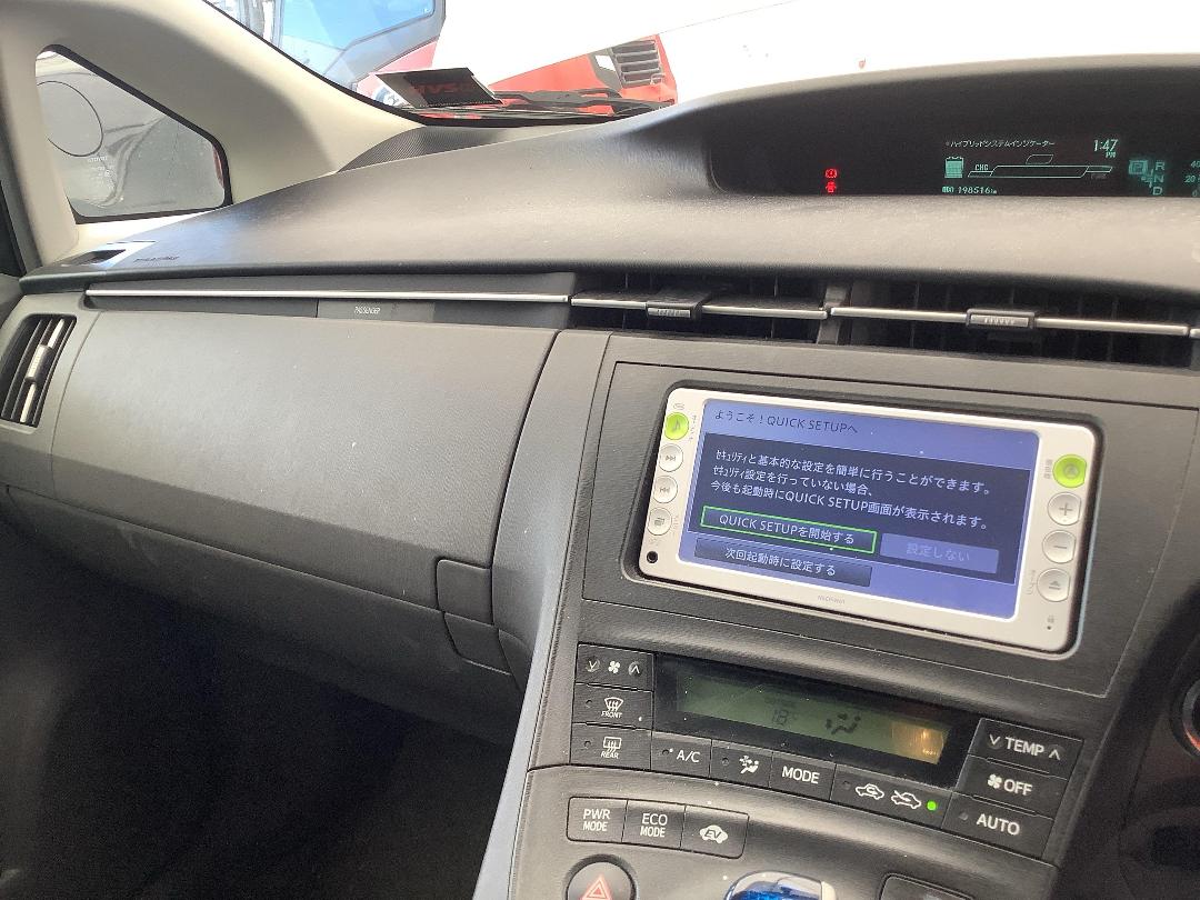 Photo '16' of Toyota Prius Photo '16' of Toyota Prius