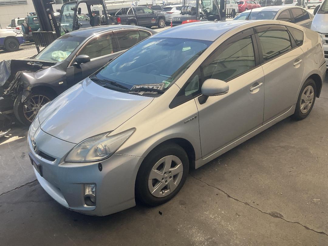 Photo '6' of Toyota Prius