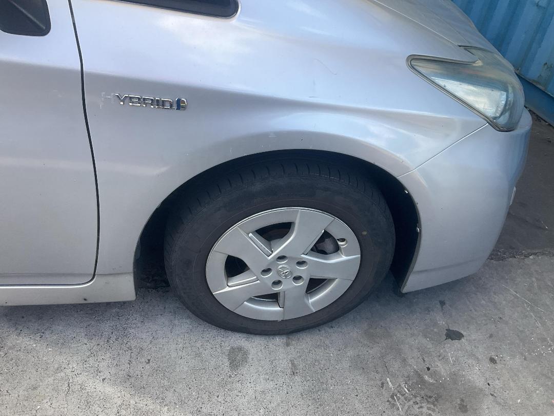 Photo '2' of Toyota Prius