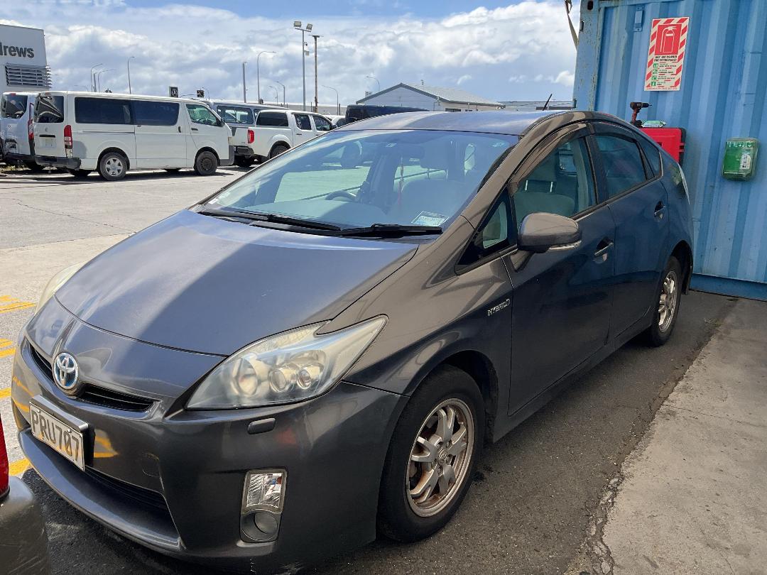 Photo '2' of Toyota Prius Photo '2' of Toyota Prius