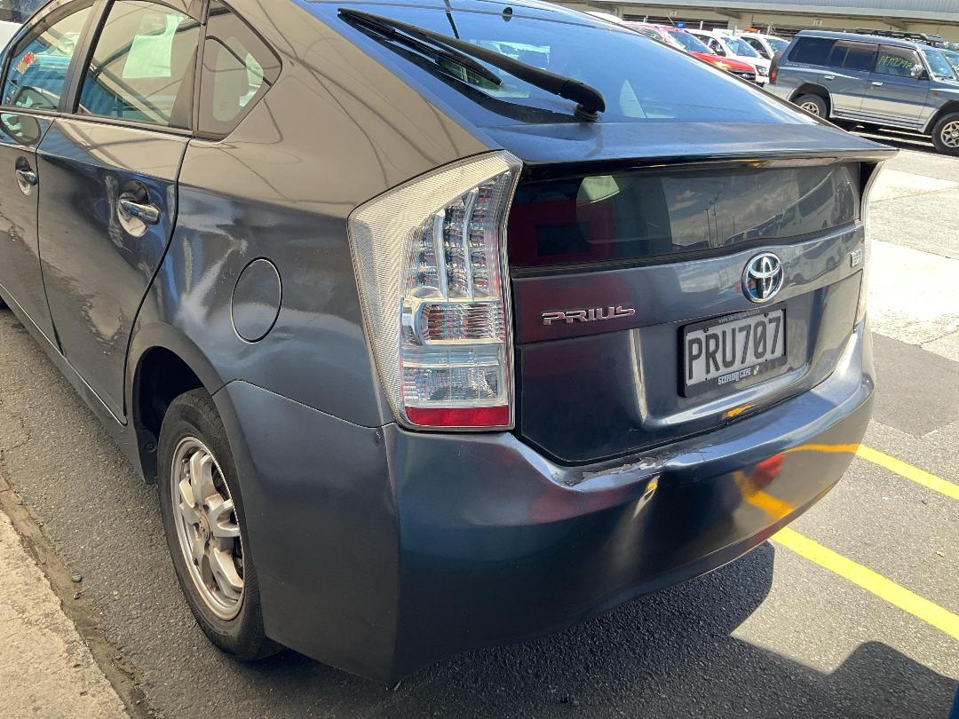 Photo '14' of Toyota Prius Photo '14' of Toyota Prius